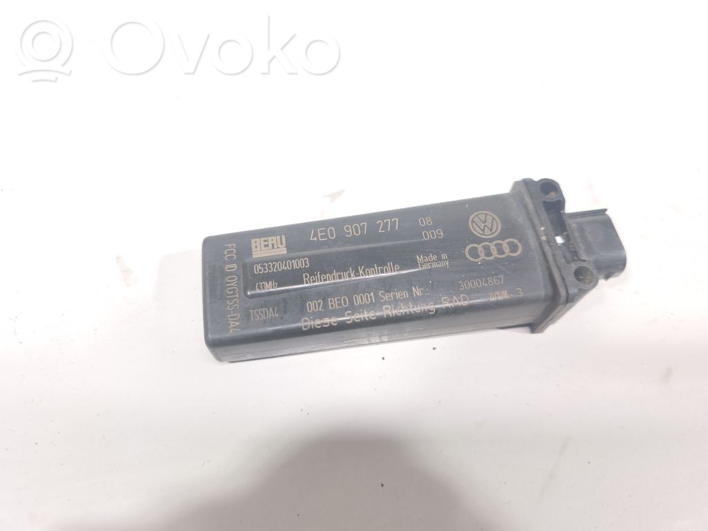 Audi A8 S8 D3 4E Tire pressure sensor 