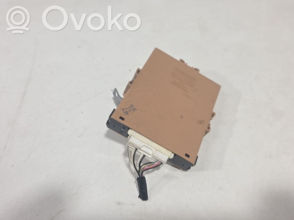 Módulo de control Gateway   8911147050,2324005290