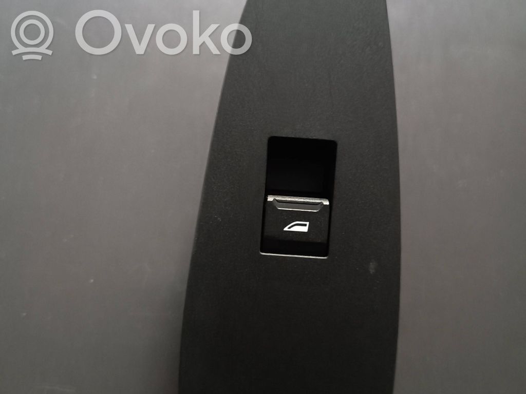 Electric window control switch   9108914