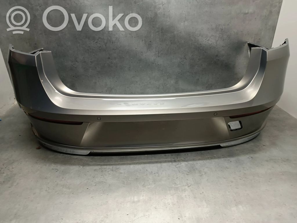 BMW 7 G70 Parachoques 