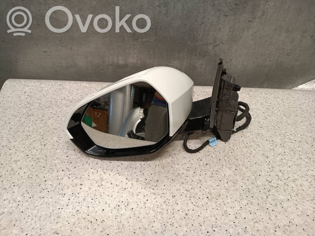 BMW 7 G70 Elektryczne lusterko boczne drzwi przednich 