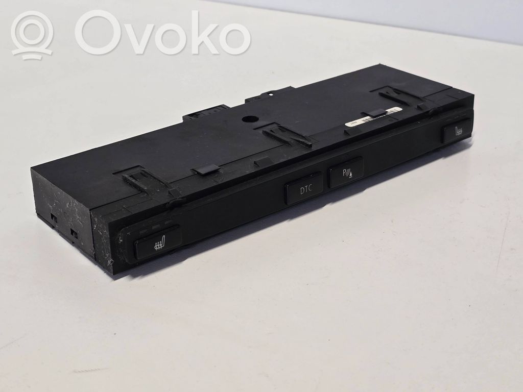BMW 5 E60 E61 Seat heating switch 