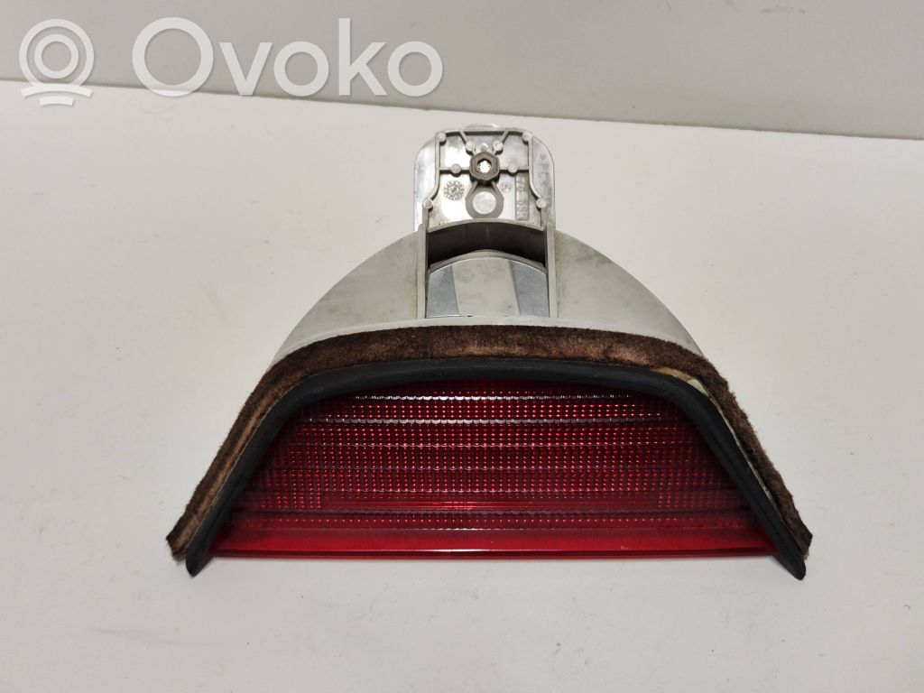 BMW 5 E39 Third/center stoplight 