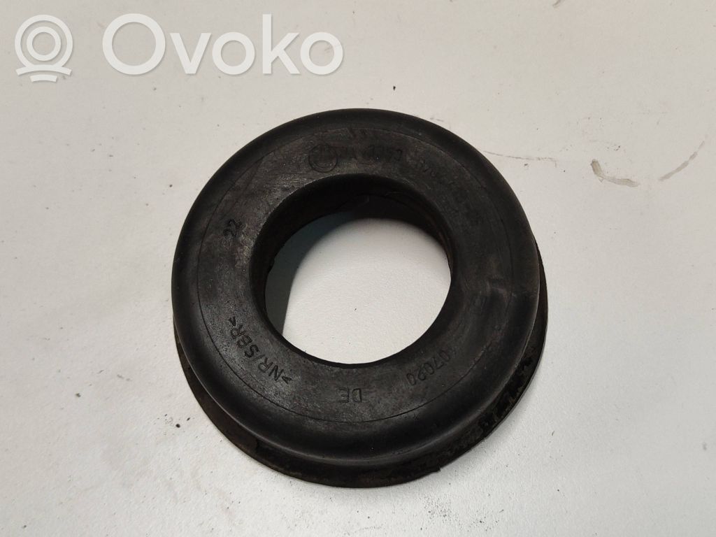 BMW 1 F20 F21 Rear coil spring rubber mount 