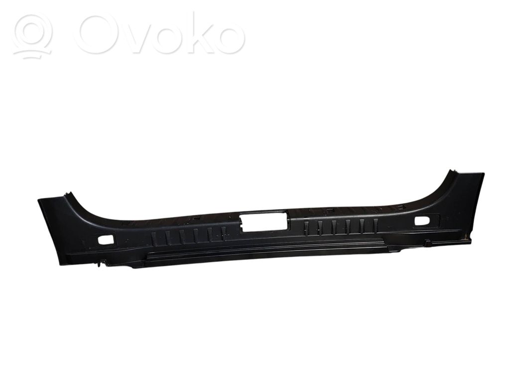 BMW 3 E90 E91 Bagažinės slenksčio apdaila 