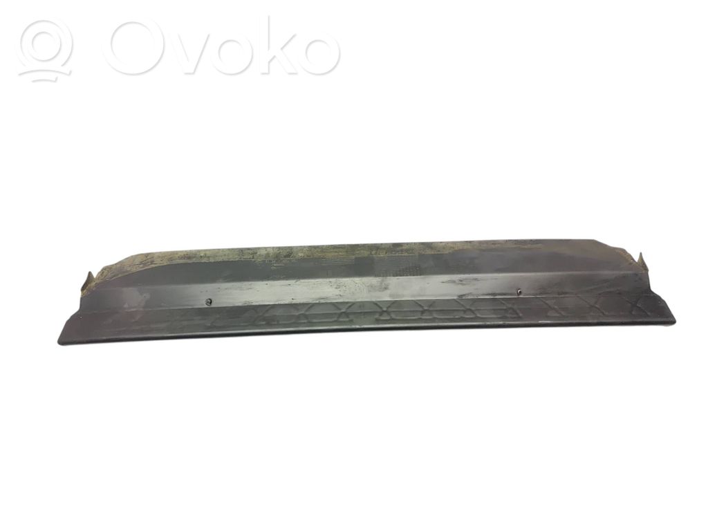BMW X1 E84 Radiator trim 