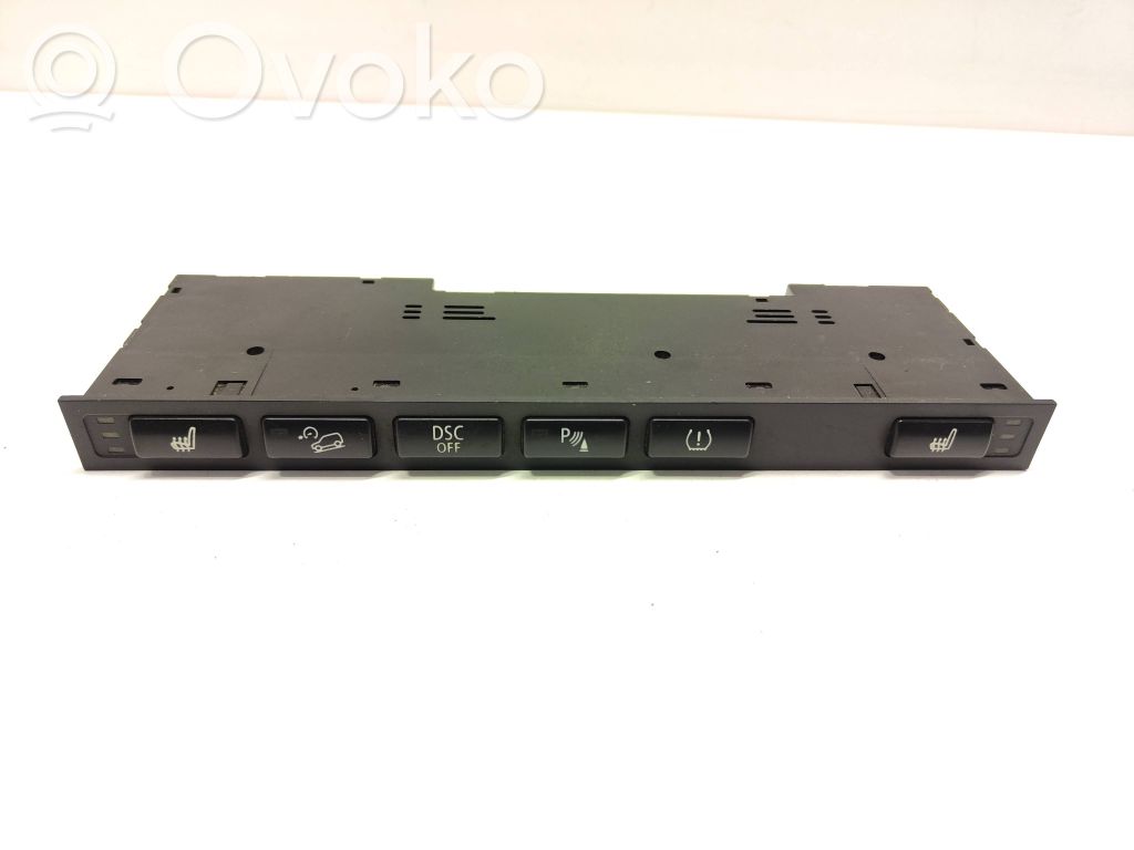 BMW X3 E83 Seat heating switch 