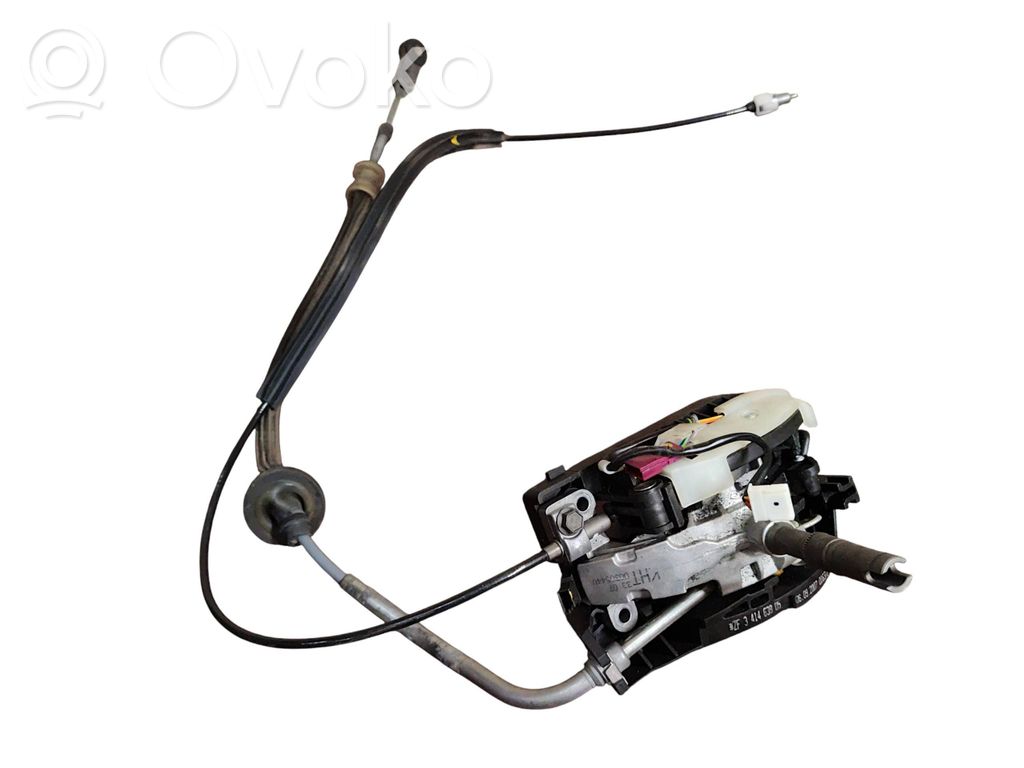 BMW X3 E83 Gear shifter/selector 