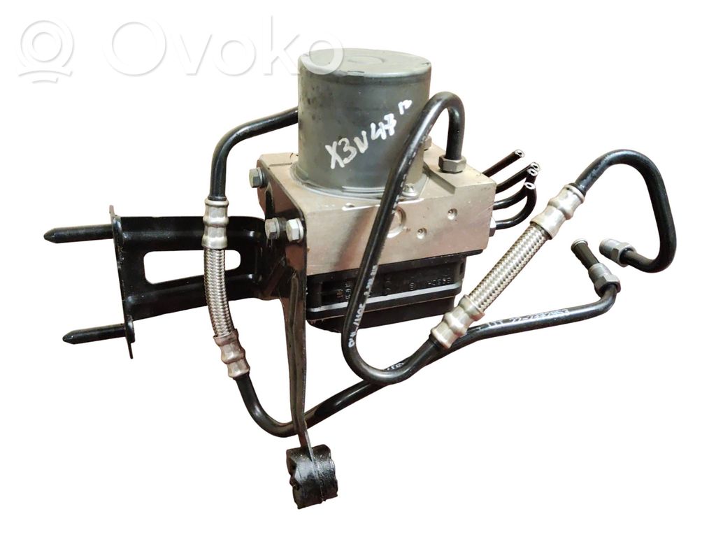 BMW X3 E83 ABS Pump 