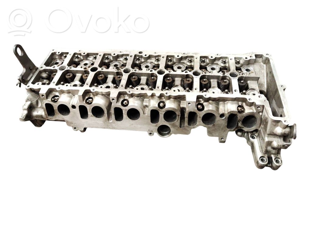 BMW 5 GT F07 Engine head 