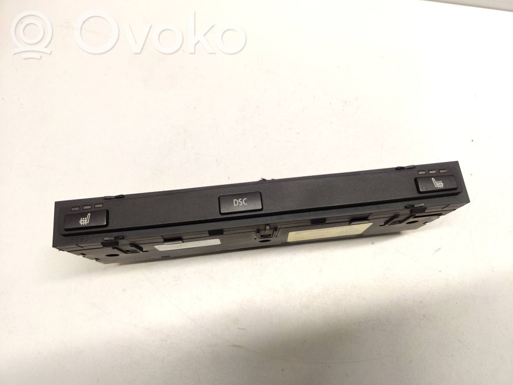 Seat heating switch   6949444,202598,13580204