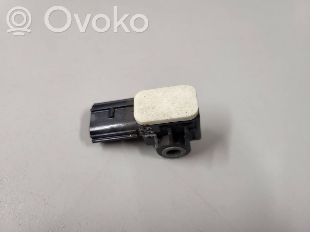 Subaru Outback (BS) Airbag deployment crash/impact sensor 