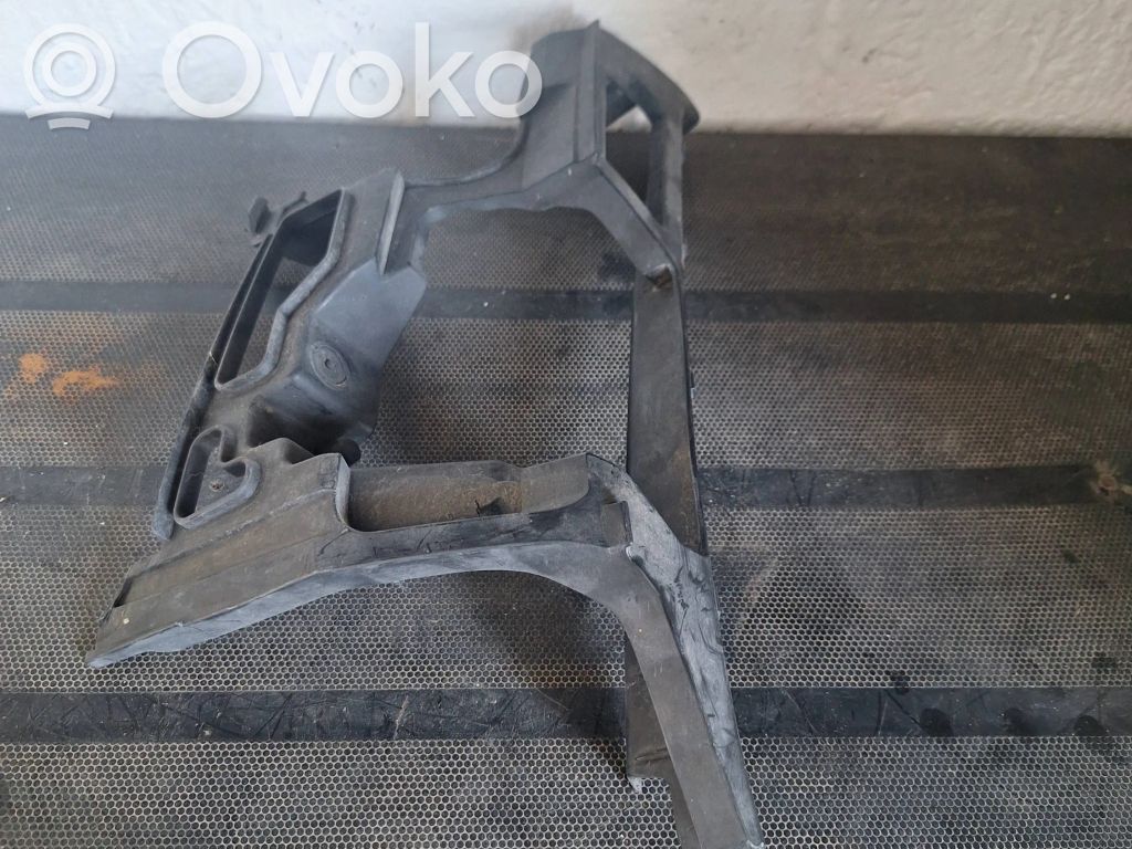 Volkswagen Golf VI Etupuskurin kannake 