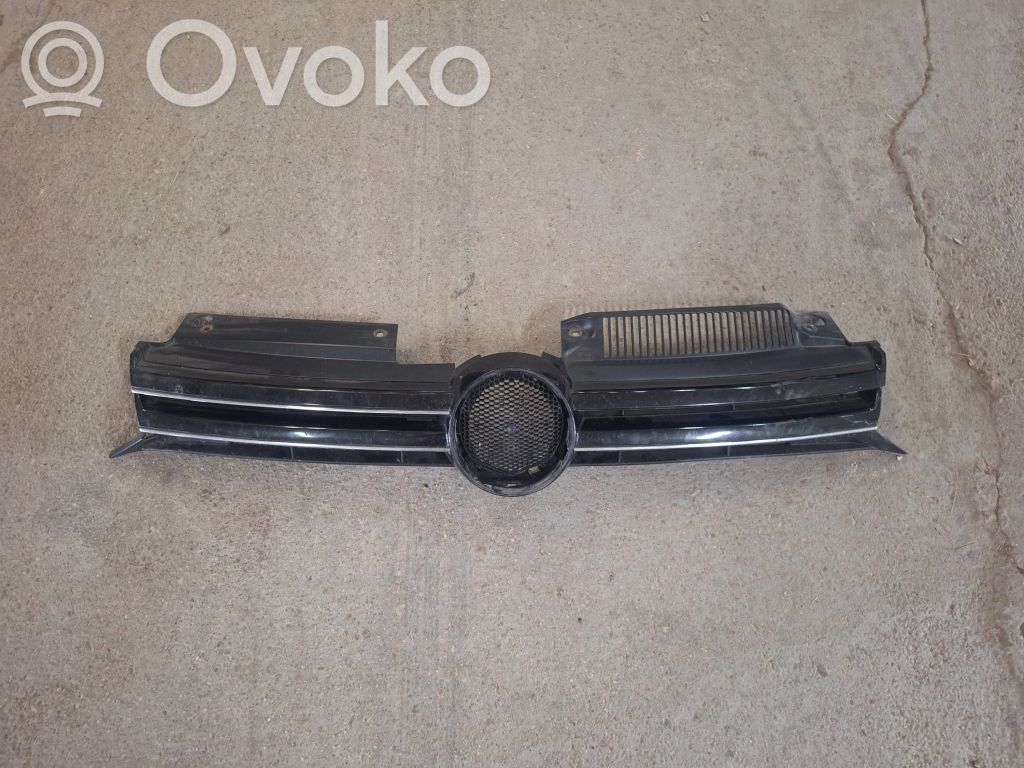 Volkswagen Golf VI Etusäleikkö 