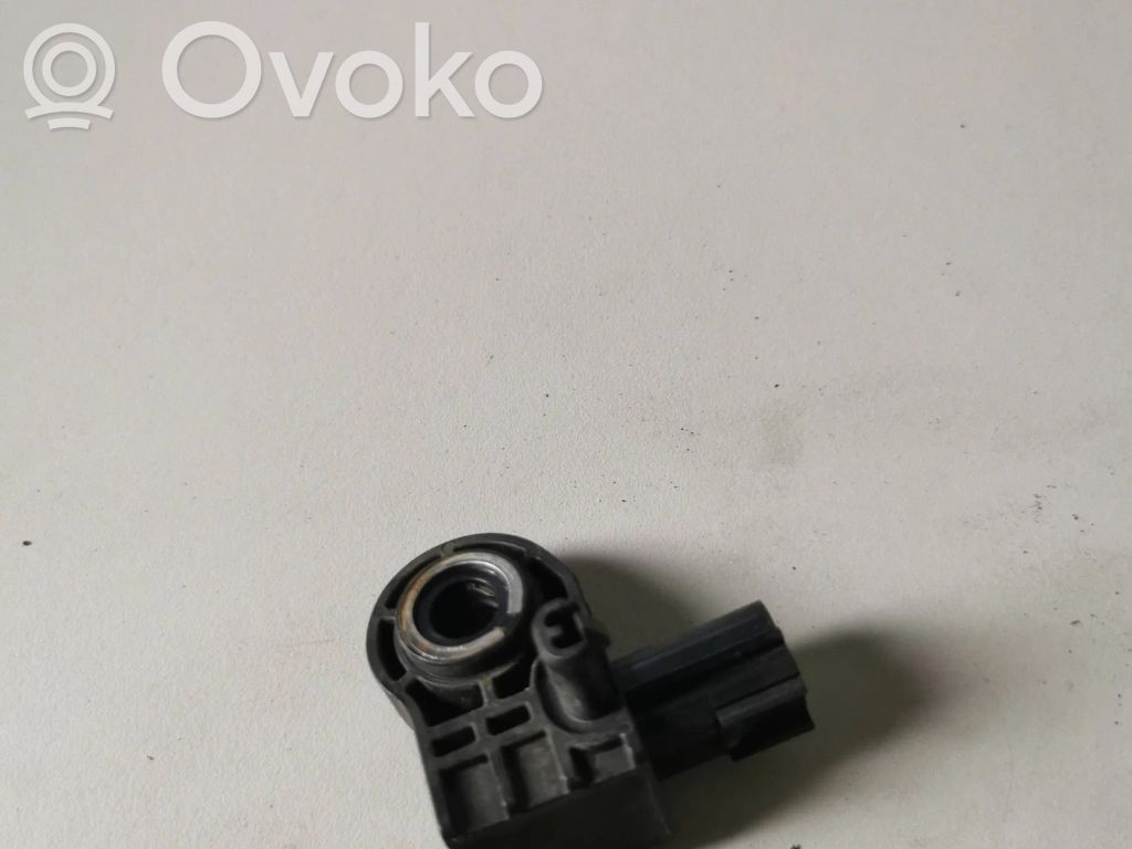 Volvo V40 Airbag deployment crash/impact sensor 