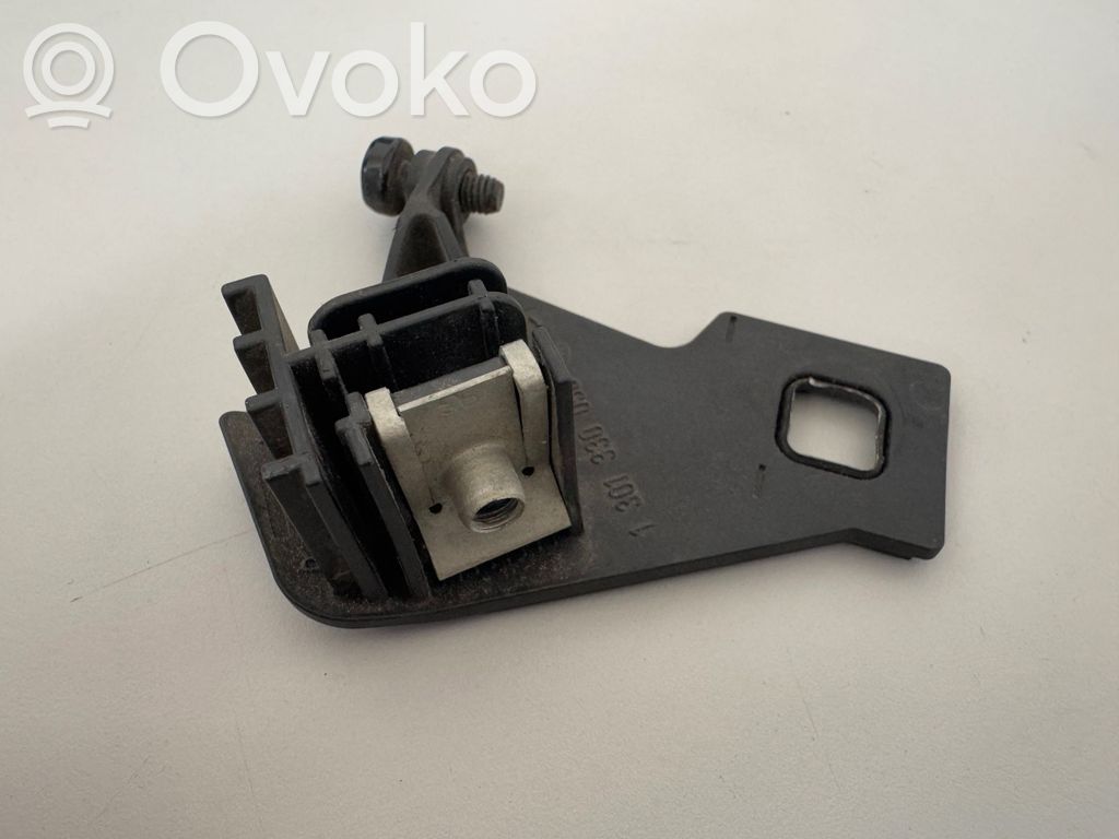 Audi A4 S4 B8 8K Support phare frontale 