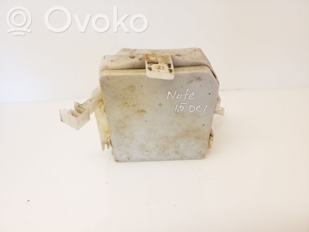 Nissan Note (E11) Fuse module 