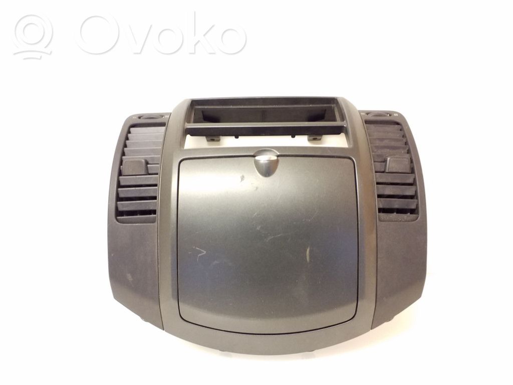 Toyota Corolla Verso E121 Daiktadėžė 
