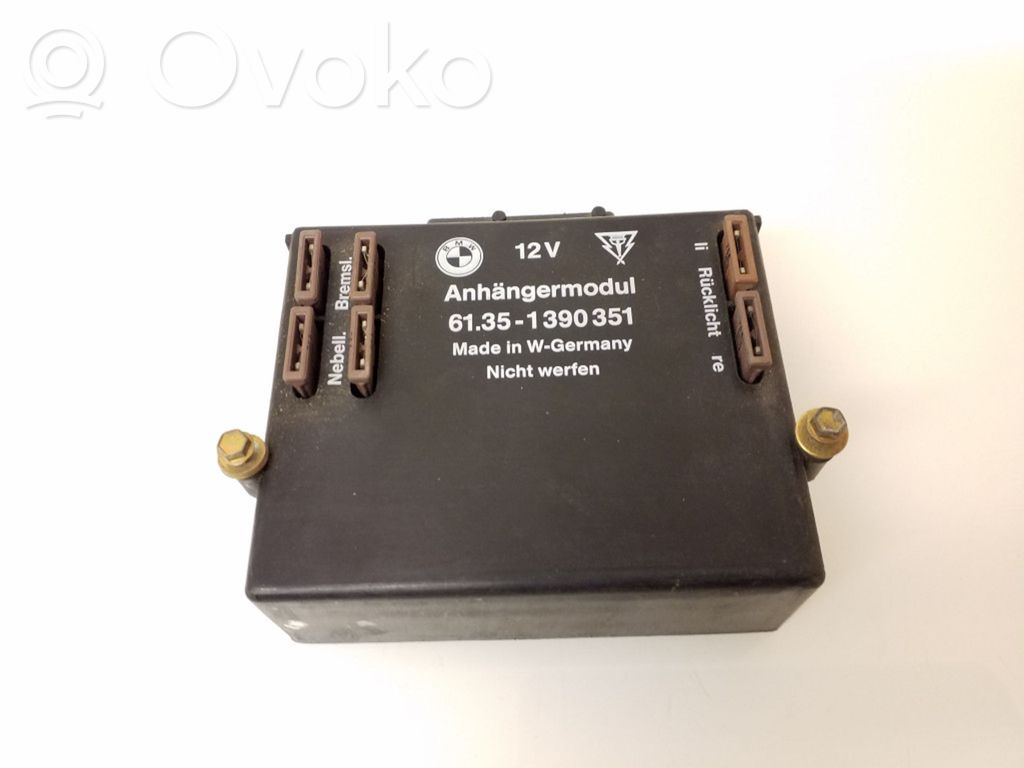 BMW 7 E32 Tow bar trailer control unit/module 