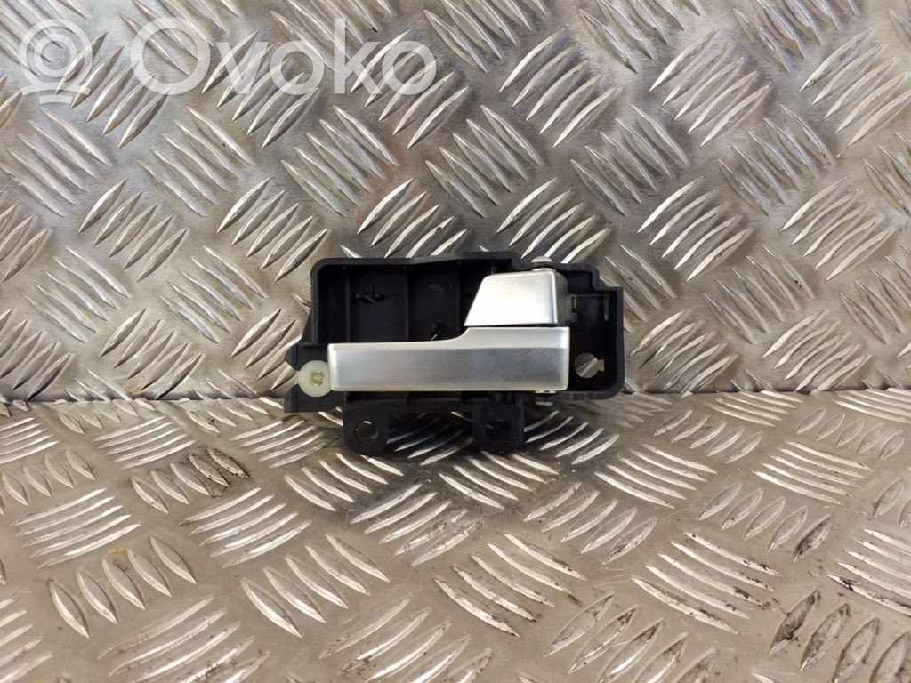 Front door interior handle   3M51R22600BD