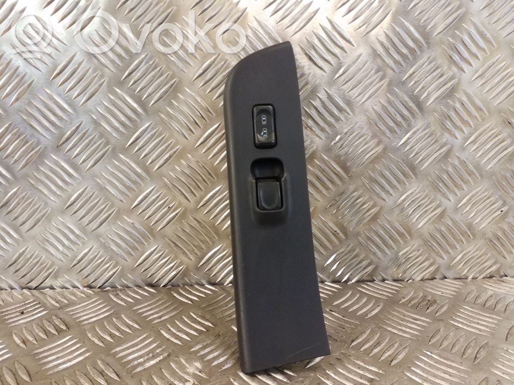 Opel Frontera B Electric window control switch 