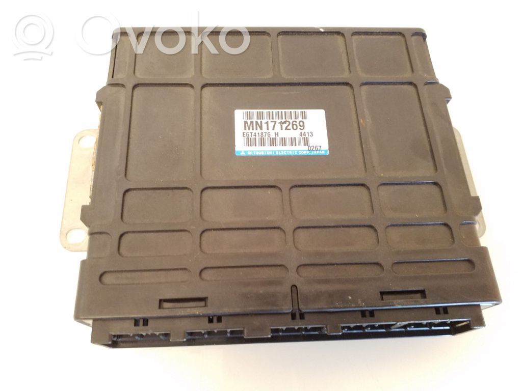 Mitsubishi Grandis Engine control unit/module 
