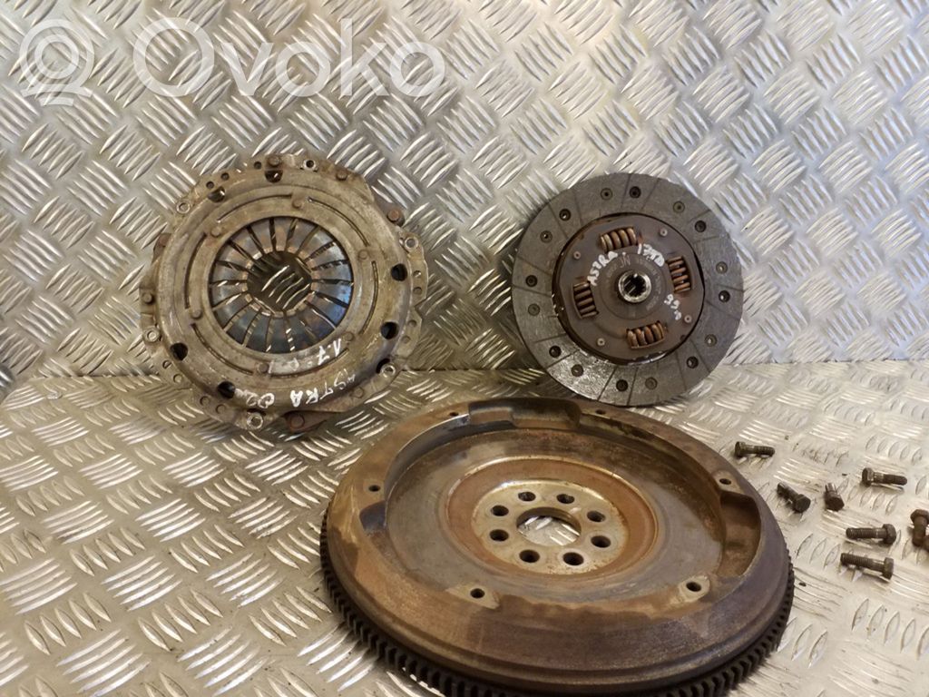 Opel Astra G Sprzęgło / Komplet 