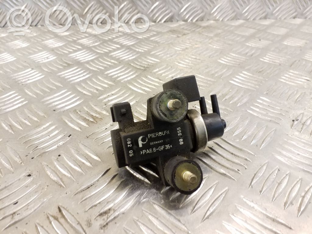 Vakuuminis vožtuvas   72279600,2247906