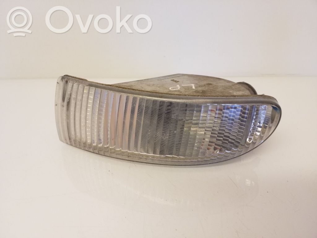 Ford Scorpio Front indicator light 