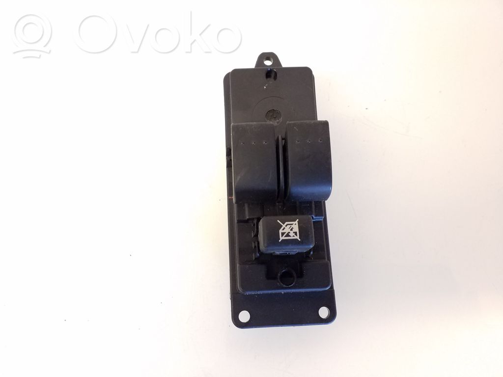 Mazda 3 I Electric window control switch 