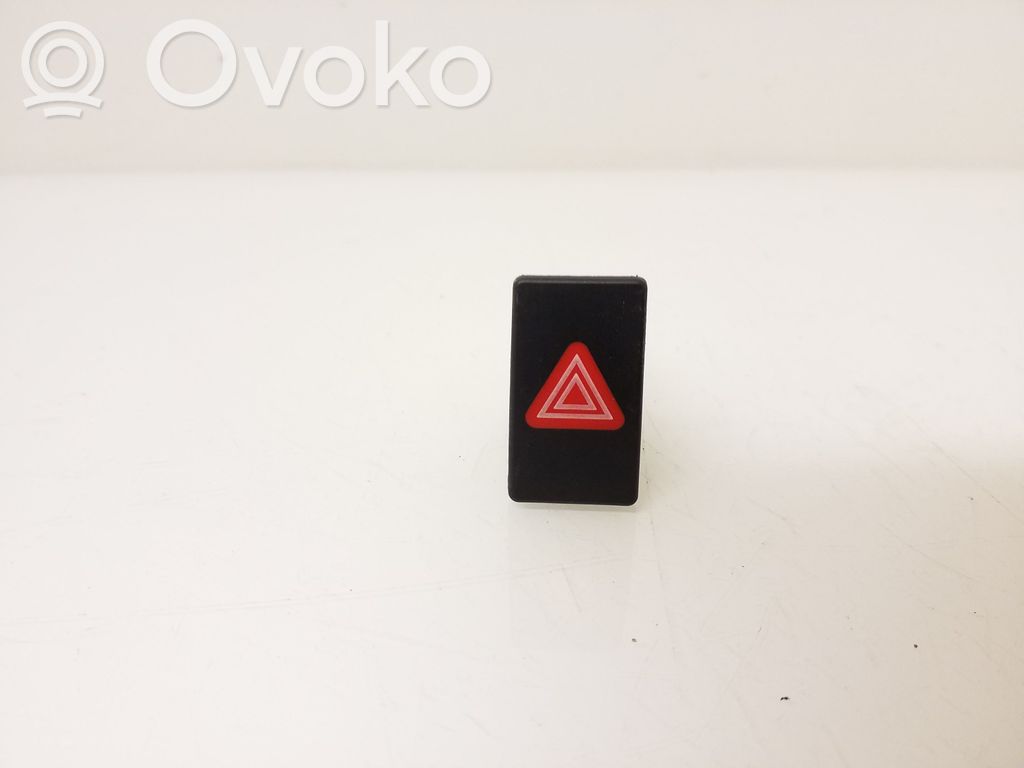 Volkswagen Jetta VI Hazard light switch 