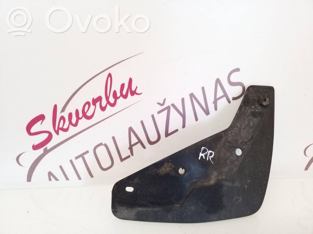 Volvo XC40 Chlapacze tylne 