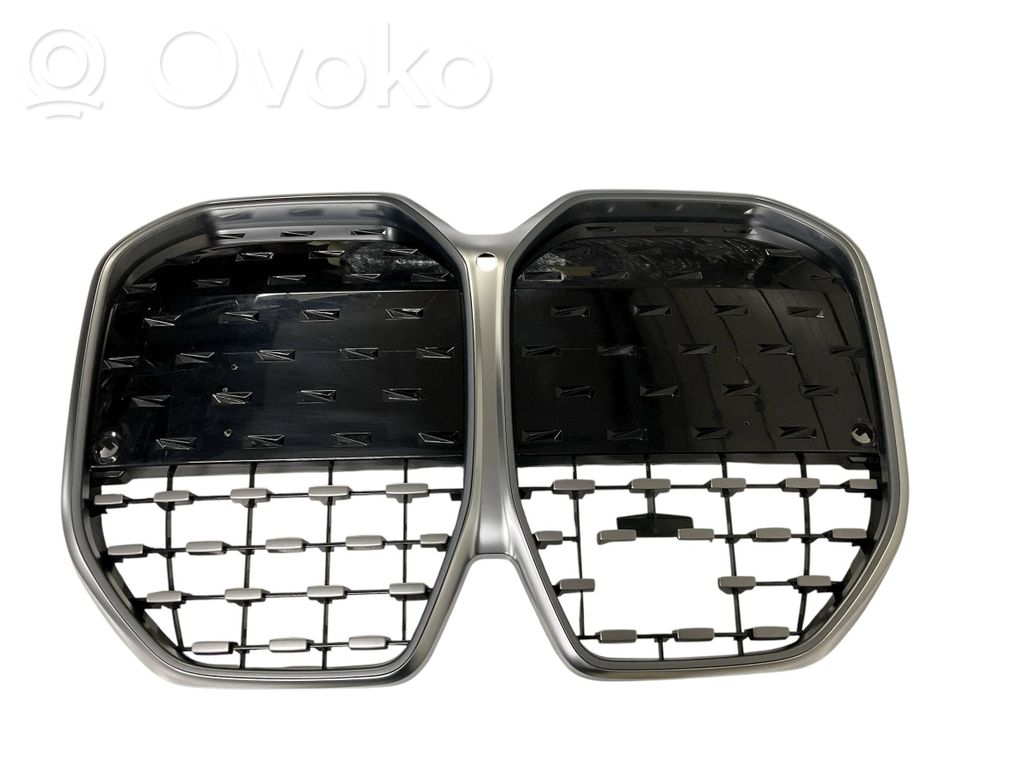 Front grill   8738565