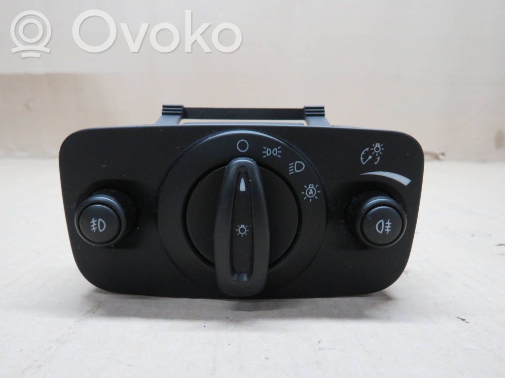 Light switch   AV6T13A024EC,AV6T13A024EC,140618C