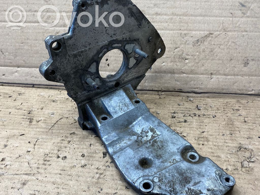 BMW 5 E34 Engine mounting bracket 