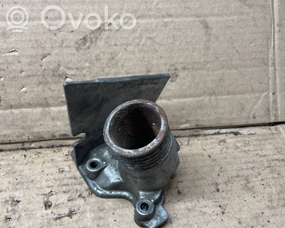 BMW 5 E34 Engine coolant pipe/hose 