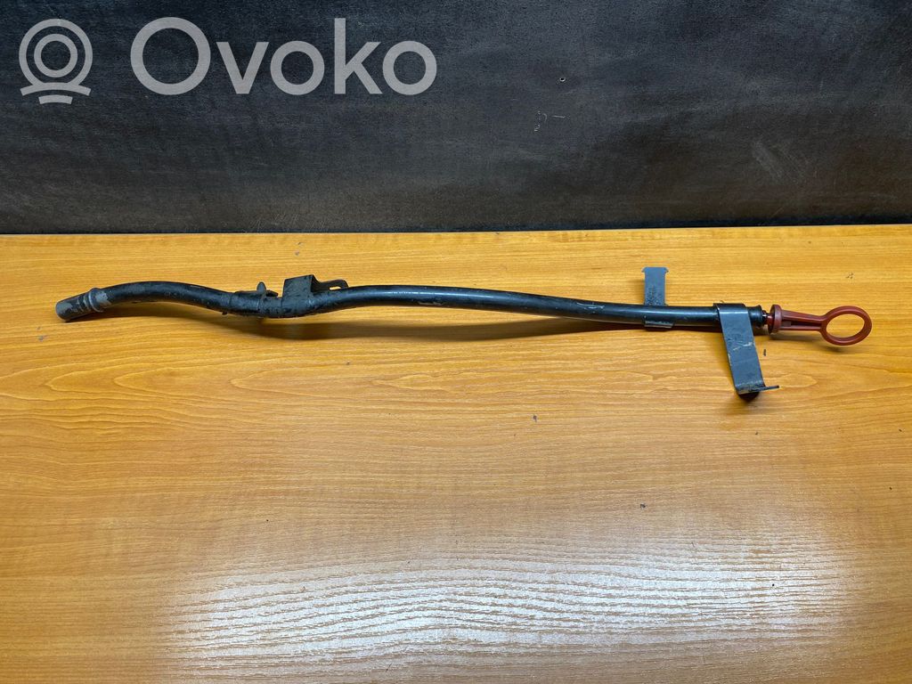 BMW 5 E39 Öljyntason mittatikku 