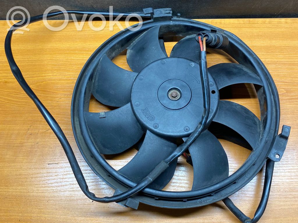 Volkswagen PASSAT B5.5 Elektrolüfter 
