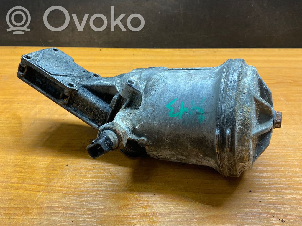 BMW 3 E36 Oil filter mounting bracket 