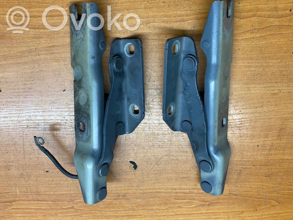 Engine bonnet/hood hinges   41617008728,174800