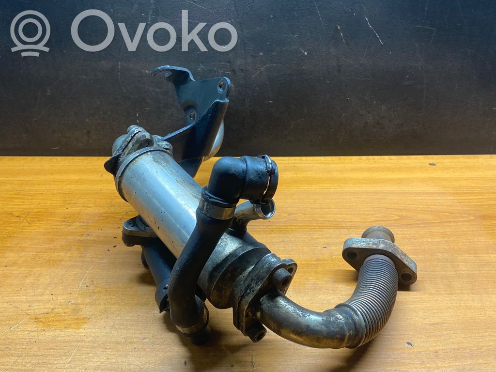 BMW 7 F01 F02 F03 F04 Engine coolant pipe/hose 