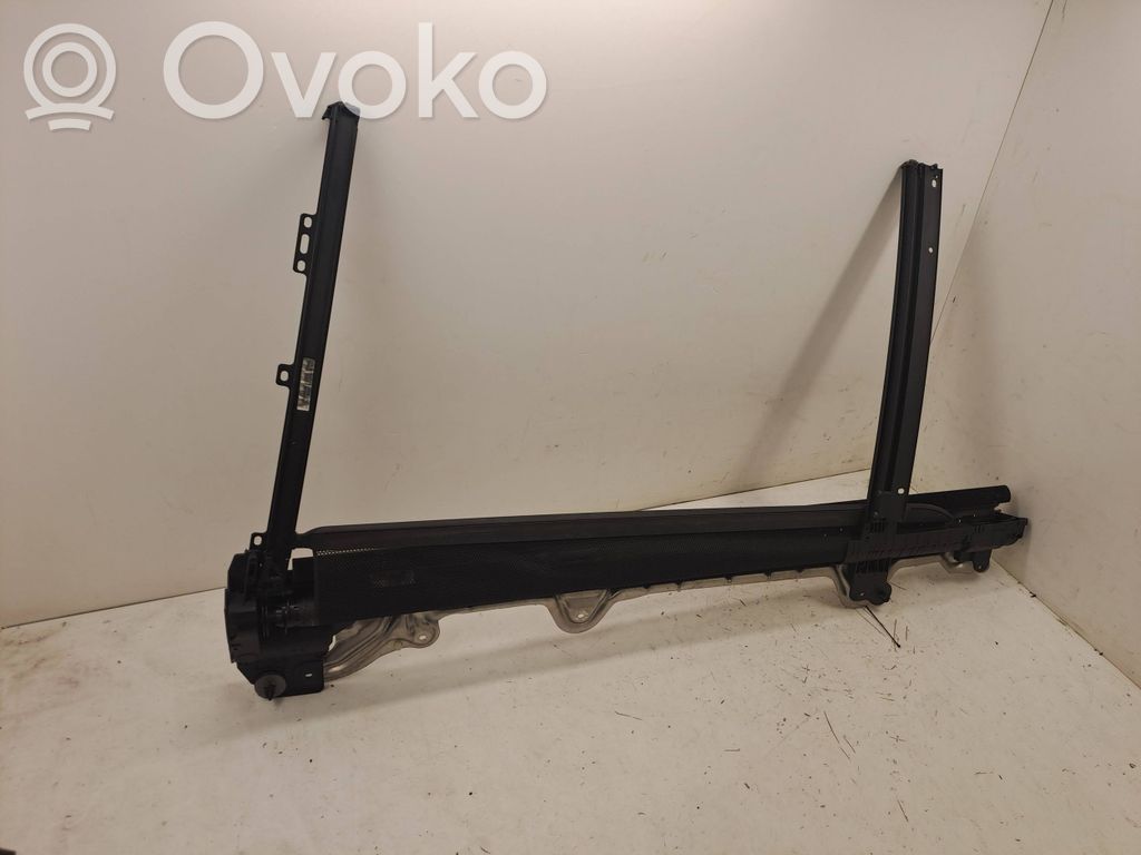 BMW X7 G07 Zasłona / Roleta okna drzwi tylnych 