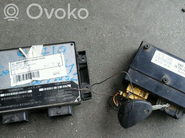 Peugeot Expert Variklio valdymo blokas 