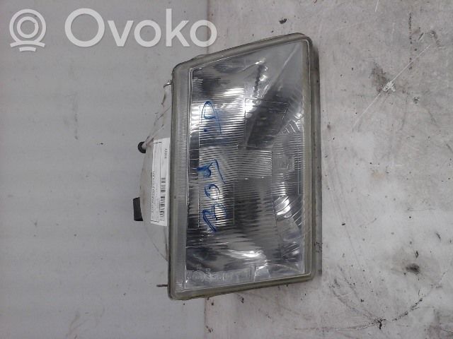 Peugeot 309 Lampa przednia 