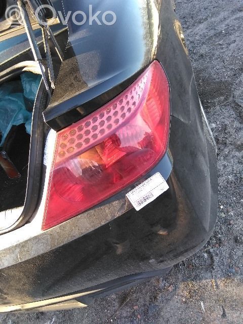 Peugeot 407 Lampă spate în caroserie 