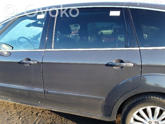 Takaovi   1693746,1693746,1693746
