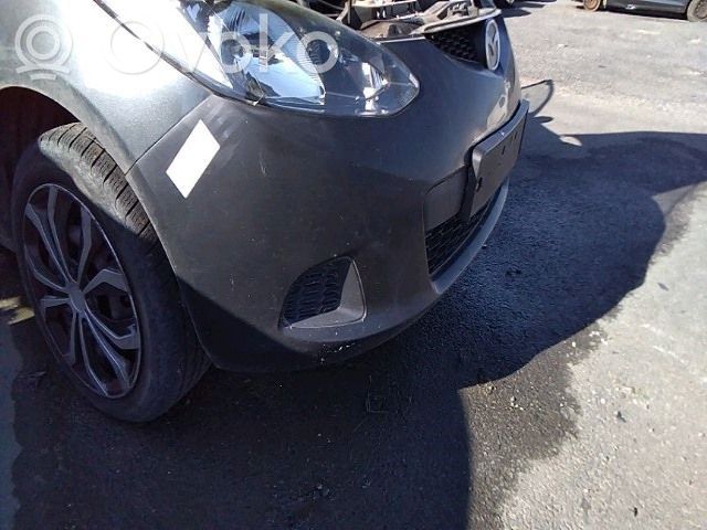 Mazda 2 Priekšējais bamperis 