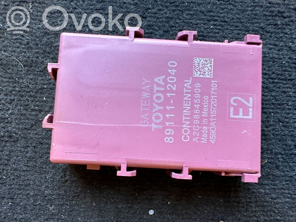 Toyota RAV 4 (XA50) Módulo de control Gateway 