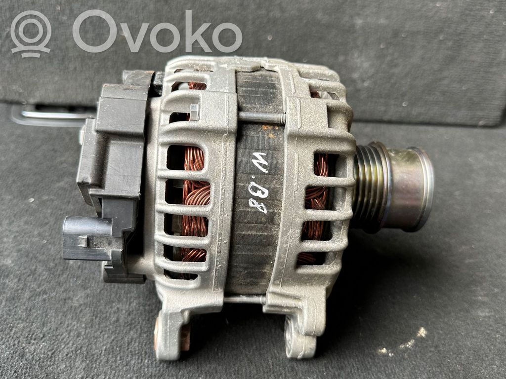 Volkswagen PASSAT B8 Ģenerators 