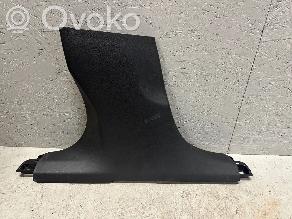 Volvo XC60 (B) pillar trim (bottom) 